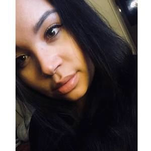 Meet your Posher, Francessca